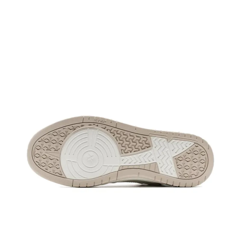 XTEP Lightweight Anti Slip Low Top Skateboard Shoes Women's White Beige-5