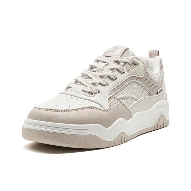 XTEP Lightweight Anti Slip Low Top Skateboard Shoes Women's White Beige-1