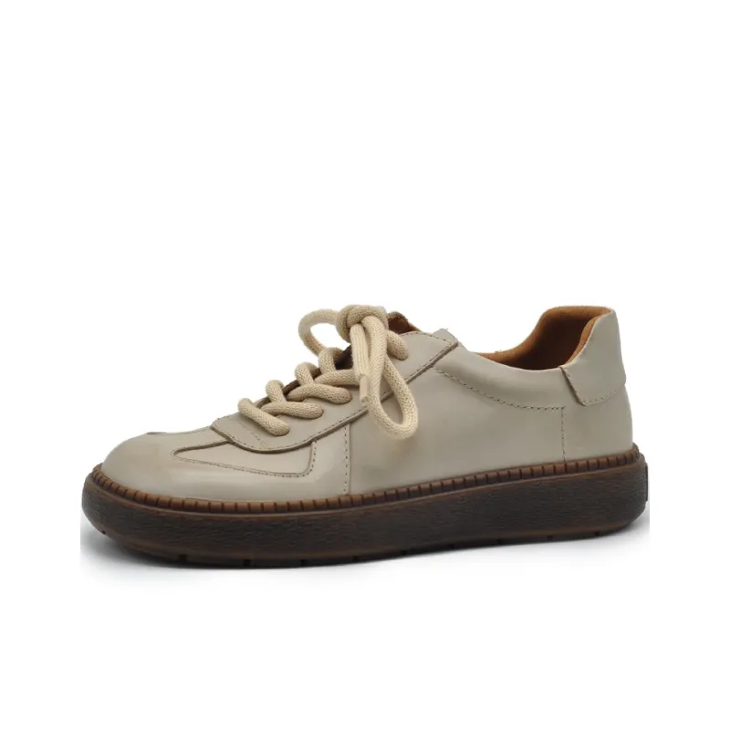 ARTMU Skateboard Shoes Women's Low Top-1