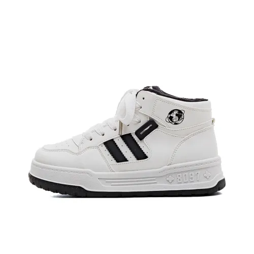 HUANQIU Warm Slip Resistant Height Increasing High Top Skateboard Shoes Women's White Black