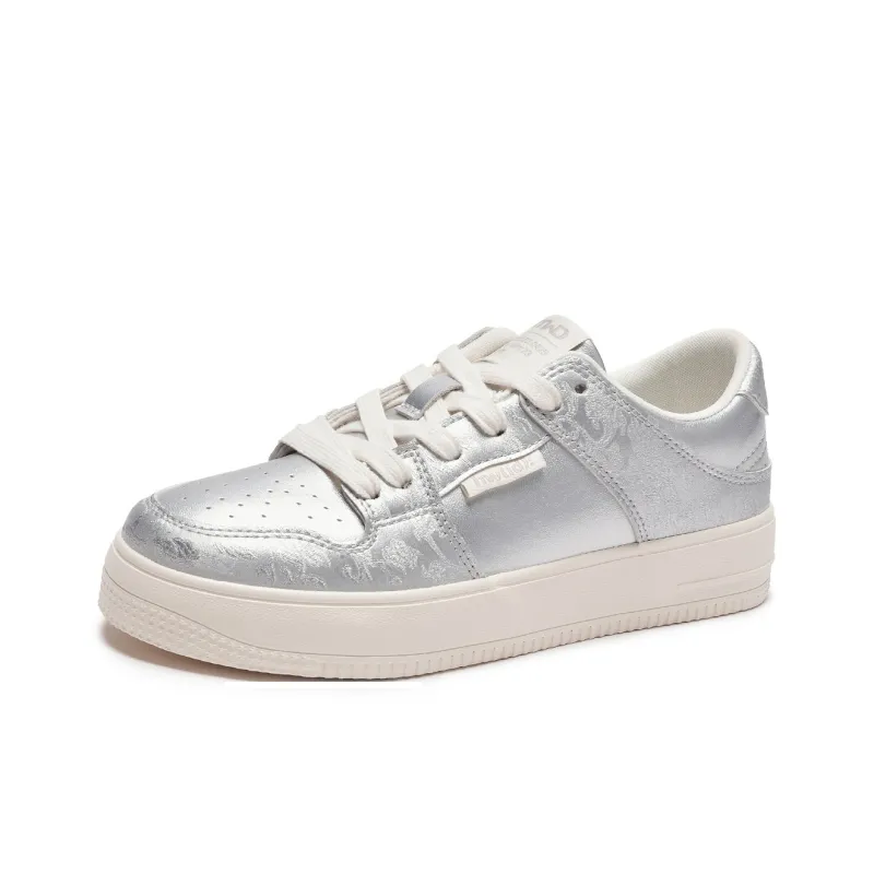 Hotwind Breathable Low Top Skateboard Shoes Women's-1