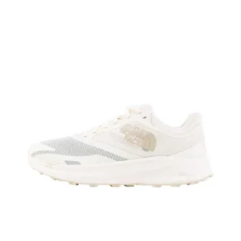 THE NORTH FACE Vectiv Enduris 3 Abrasion Resistant Low Top Outdoor Shoes Men's Ecru