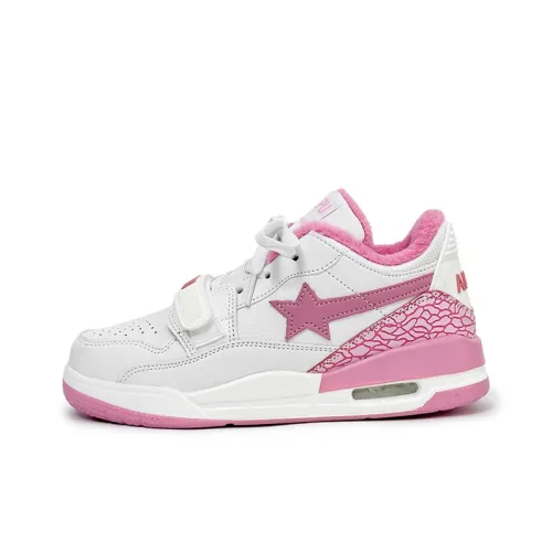 LIANGHUO Warm Slip Resistant Cushioning Impact Resistance Wear Resistant Low Top Skateboard Shoes Women's White Pink