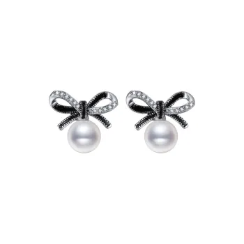 Heidi Freshwater Pearl Stud Earrings Women's