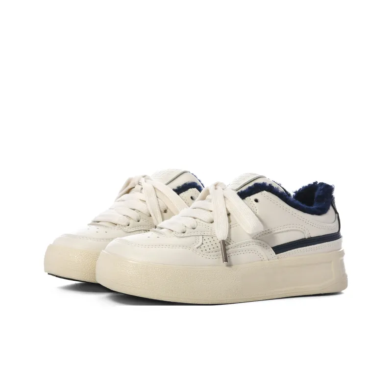 Lovely You Lightweight Wear-Resistant And Slip-Resistant Low-Top Skateboard Shoes Women's-1