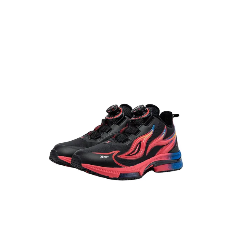 XTEP Anti-Kick Cushioning Low-Top Kids Lifestyle Shoes Red Black Kids'-1
