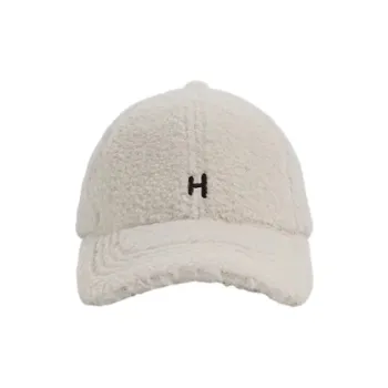 FREE RABBITⅡ Fall And Winter Wide Brim Face Framing Fashion Warm Lambswool Coat Baseball Caps Unisex
