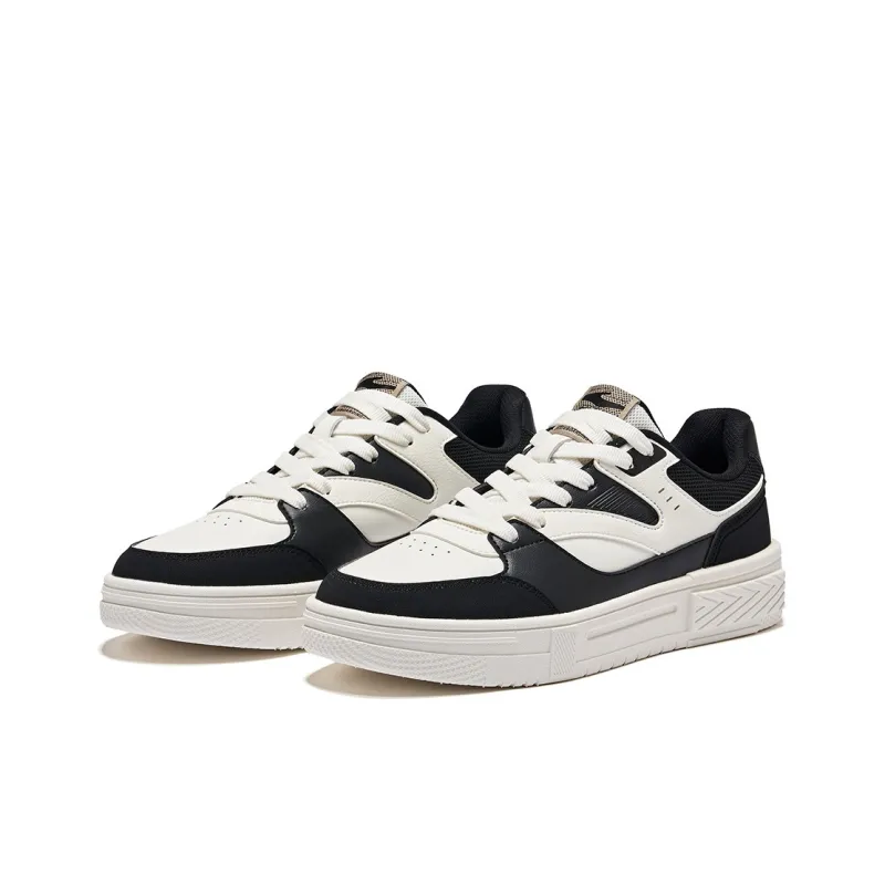 Erke Wear resistant And Lightweight Low Top Skateboard Shoes Men's White Black-1