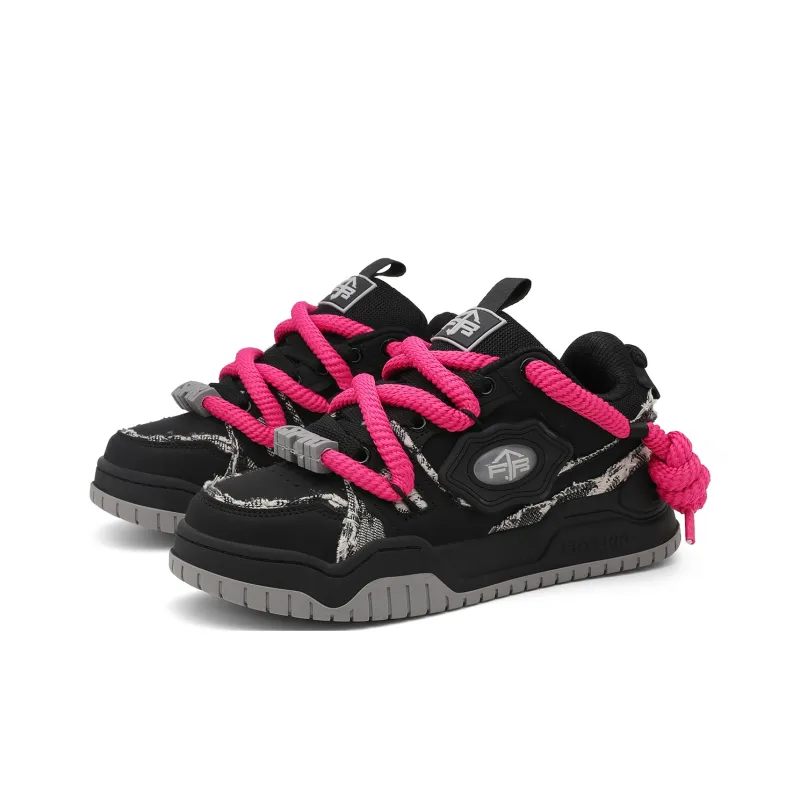 Faterri Height Increasing Slip-Resistant Low-Top Skateboard Shoes Unisex-4