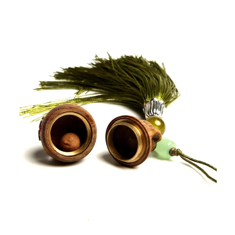 Is Here Green Sandalwood Pendants Unisex-2