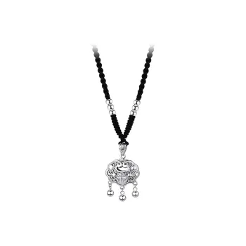 Strange Necklaces Unisex