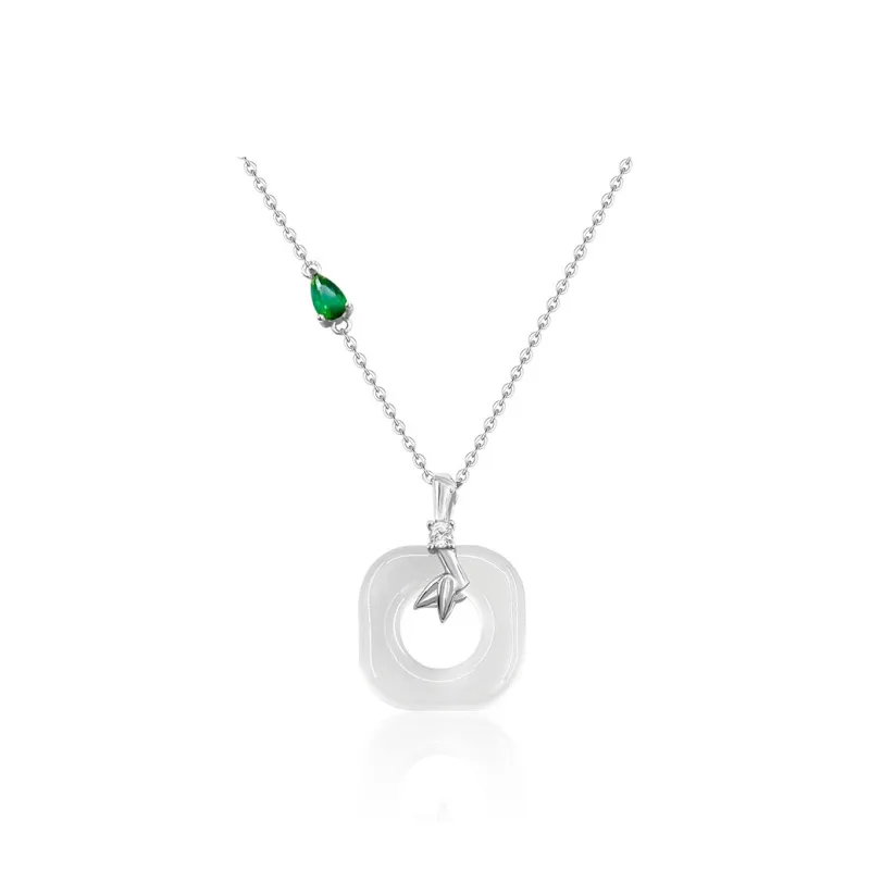 Suddenly Lucky Chalcedony Necklaces Women's-0