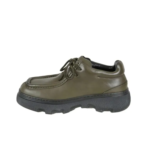 Burberry Casual Shoes Men's Green
