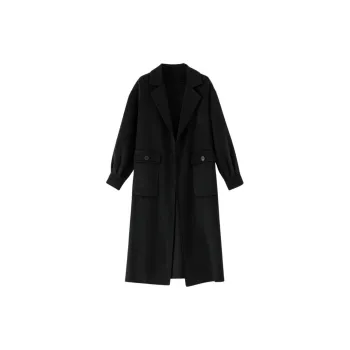 Late White Wool Coat Women's Black