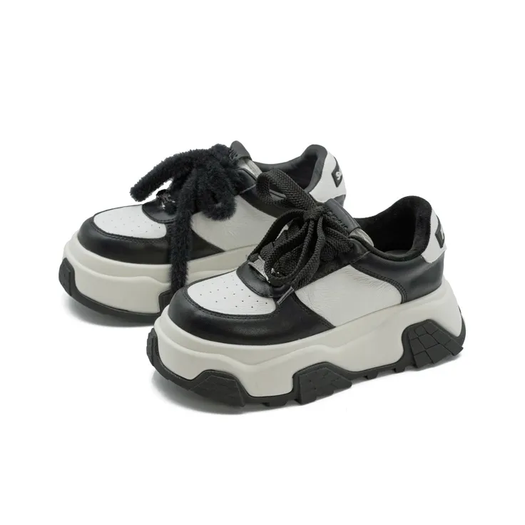 Little Sue Skateboard Shoes Women's Low Top Black/White-1