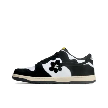WATER THE PLANT Low Top Skateboard Shoes Women's Black
