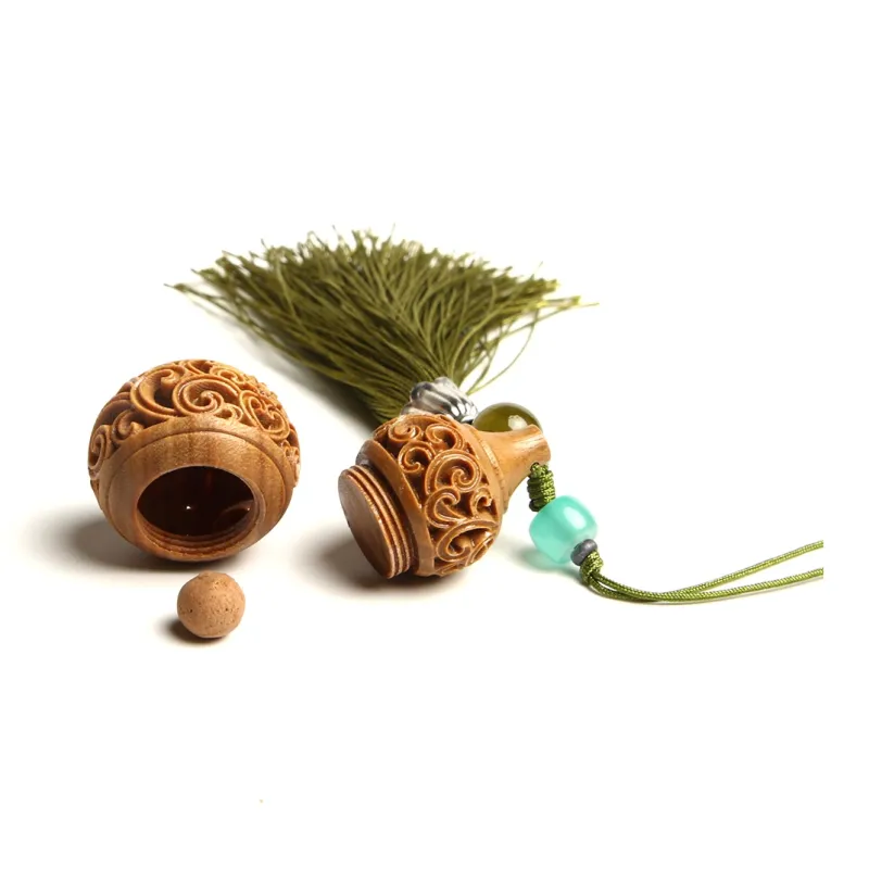 Is Here Green Sandalwood Pendants Unisex-2