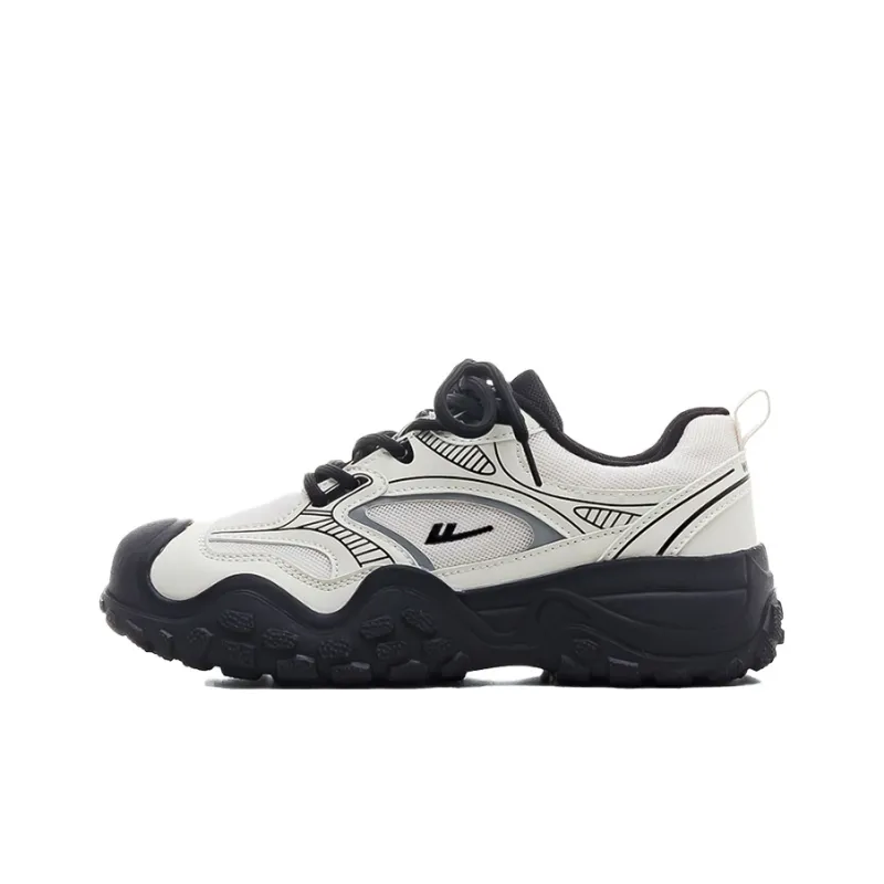 Warrior Wear Resistant Wide Coverage Lightweight Low Top Casual Shoes Women's Beige Black-0