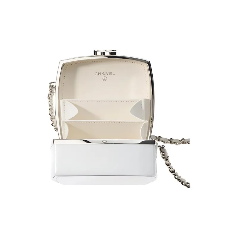 CHANEL 21K Winter Sheepskin One Shoulder Handbag, Crossbody Bag Tubas Women's White-2