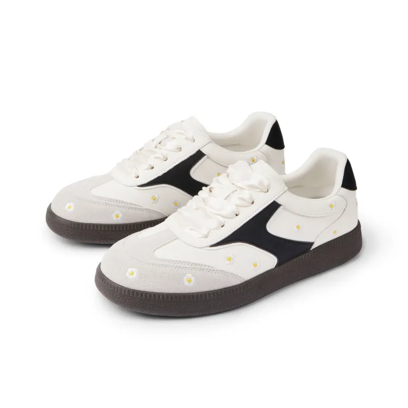 TOOMANYSHOES Small Daisy Skateboard Shoes Women's-2