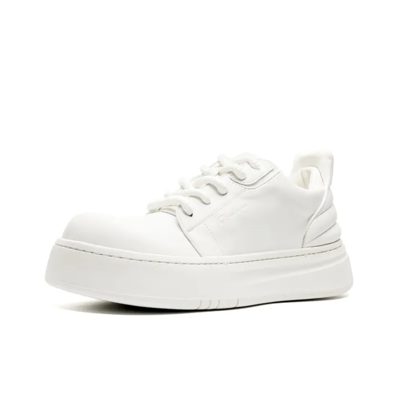 Chi Wolf Low Top Skateboard Shoes Men's-8