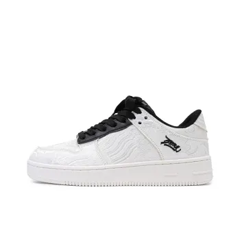 Little Red Man Low Top Skateboard Shoes Unisex White