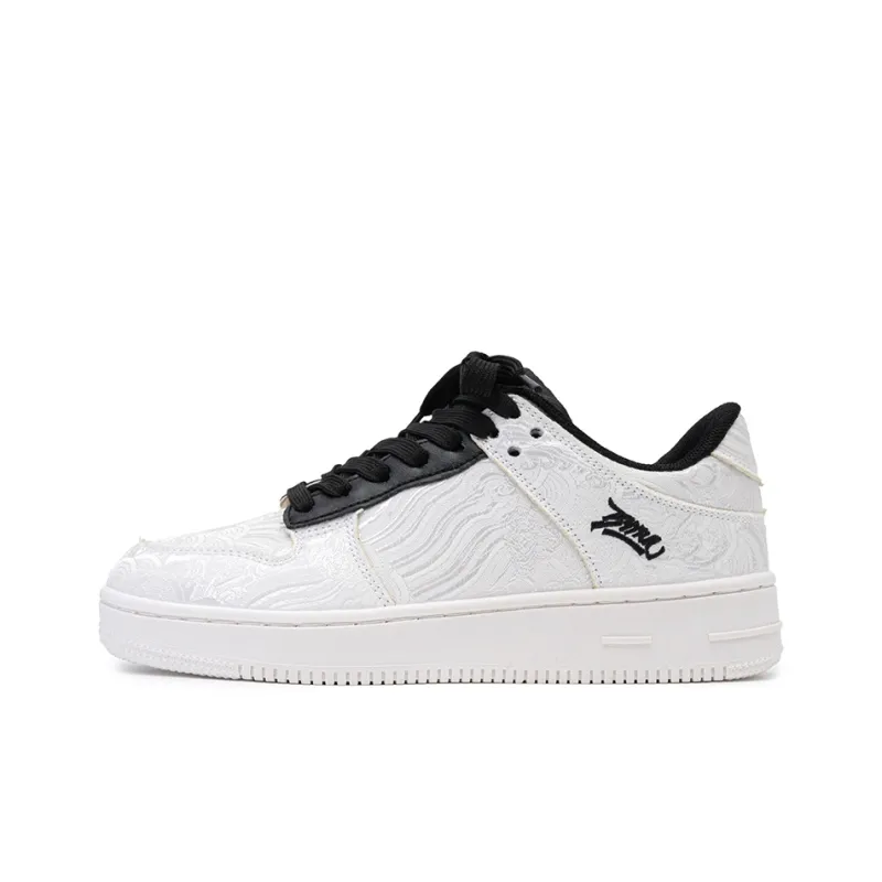 Little Red Man Low Top Skateboard Shoes Unisex White-0