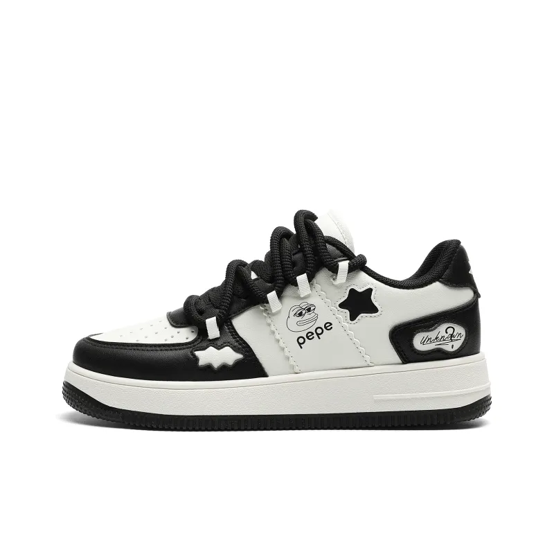 Pepe The Frog Low-Top Skateboard Shoes Unisex-17