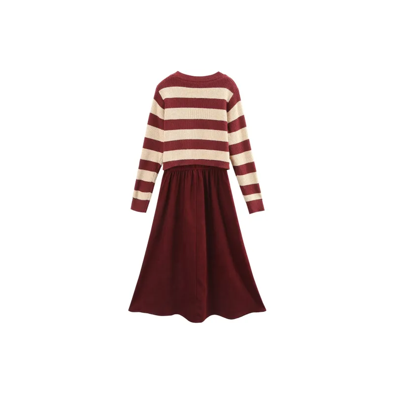 A Paradise For Awakening Skirt Set Women's Burgundy-1