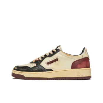 AUTRY Super Vintage Abrasion Resistant Low Top Skateboard Shoes Women's Black White Red