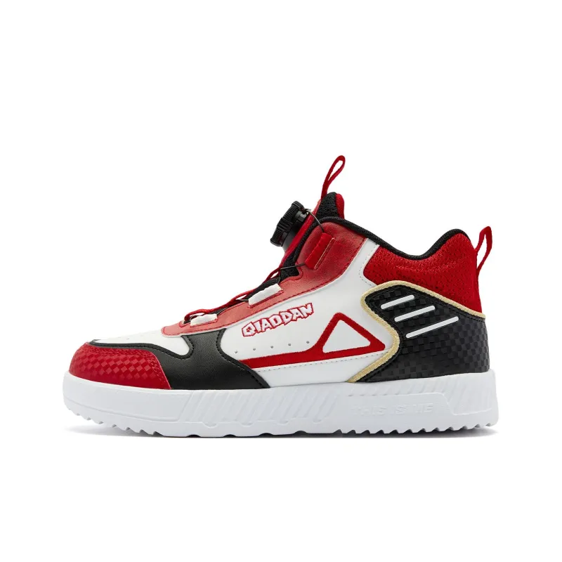 QIAODAN Anti Kick And Wear Resistant Mid Top Kids' Skateboarding Shoes Black Red Teenagers-0