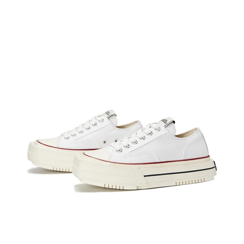 CHOCO CONCERT Low Top Canvas Shoes Unisex White-2