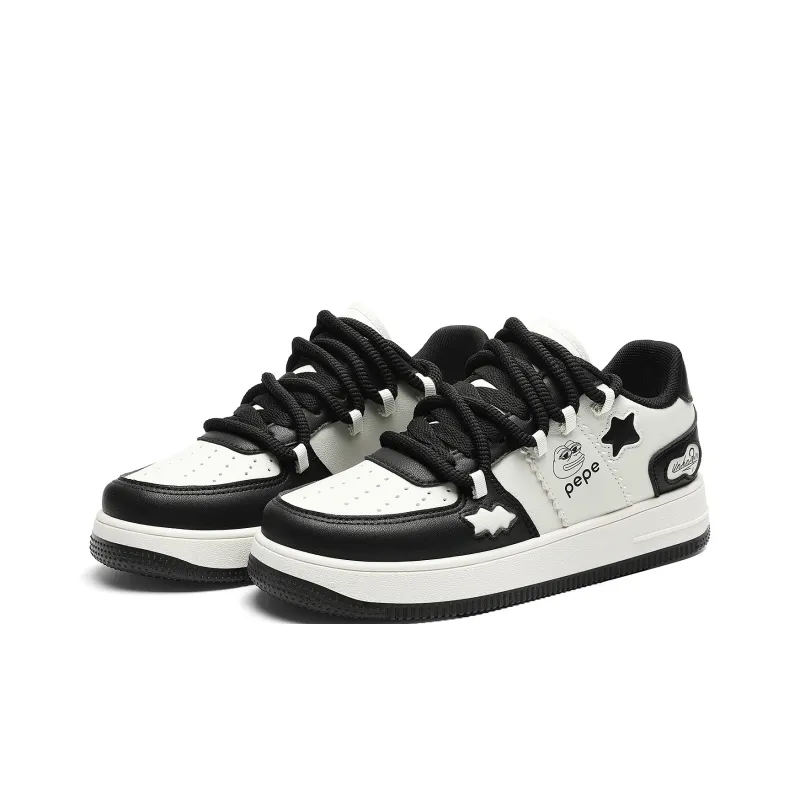 Pepe The Frog Low-Top Skateboard Shoes Unisex-16