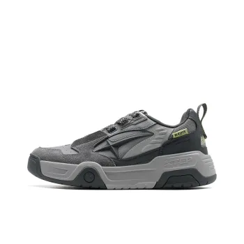 XTEP Wear Resistant Slip Resistant Low Top Skateboard Shoes Men's Charcoal Gray/Smoke Gray/Plain Elegant Gray