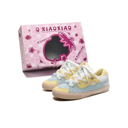 Circle small Skateboard Shoes Women's Low Top