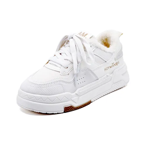 TONYBEAR Casual Shoes Women's Low Top Beige/Pink