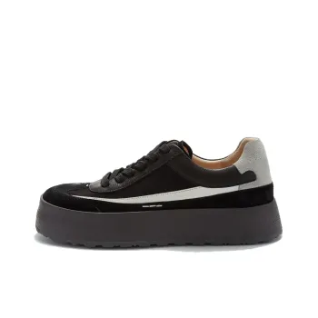 UNO FLATU Gravity Collection Wear Resistant Lightweight Height Increasing Low Top Skateboard Shoes Women's Starry Black