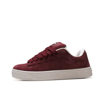 STUR YSN Wear resistant And Lightweight Low Top Skateboard Shoes Women's Burgundy