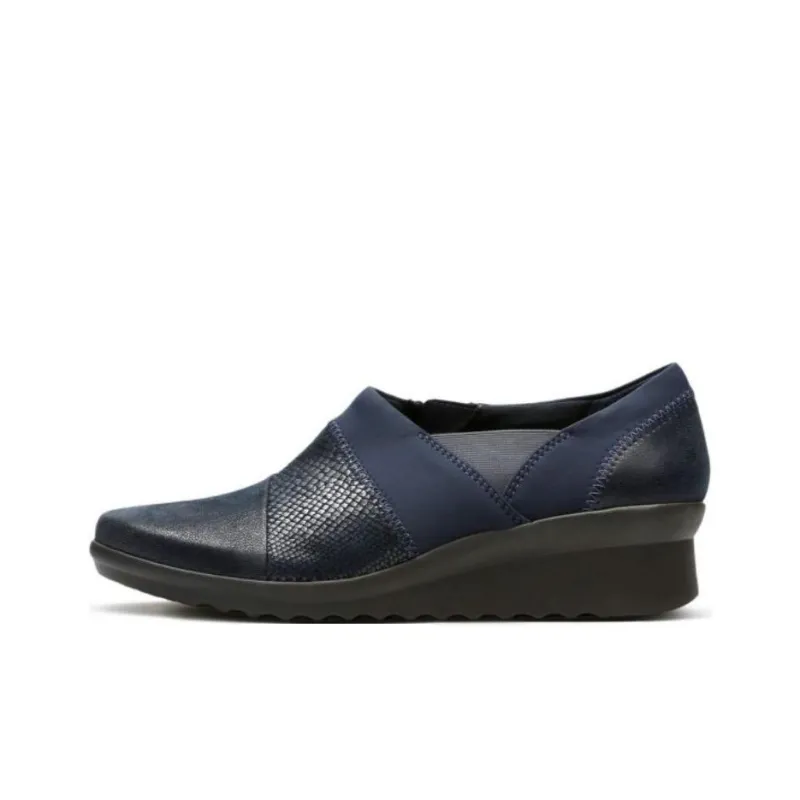 Clarks Cloudsteppers Casual Single Shoes Women's Marine Blue-0