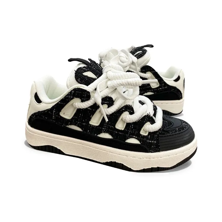 XLAIII Coverage Anti Slip And Wear Resistant Low Top Skateboard Shoes Unisex Black White-3