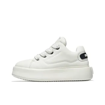 MOERBAI Warm Cushioning Wear Resistant Height Increasing Low Top Skateboard Shoes Unisex
