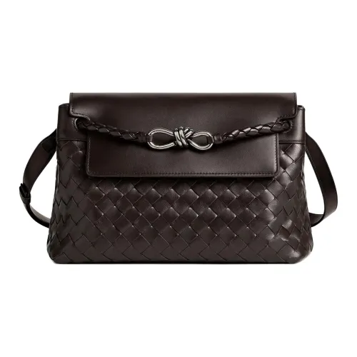 Bottega Veneta Calfskin Messenger Bag Crossbody Bags Small Size Men's Dark Brown