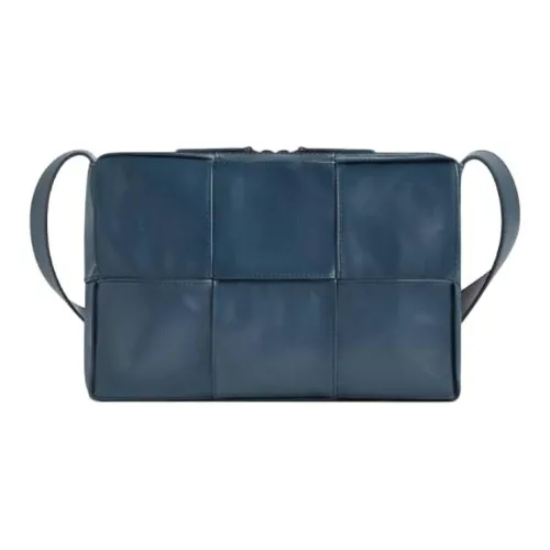 Bottega Veneta ARCO Calfskin Camera Bag, Crossbody Bag, Shoulder Bag Medium Size Men's Dark Blue