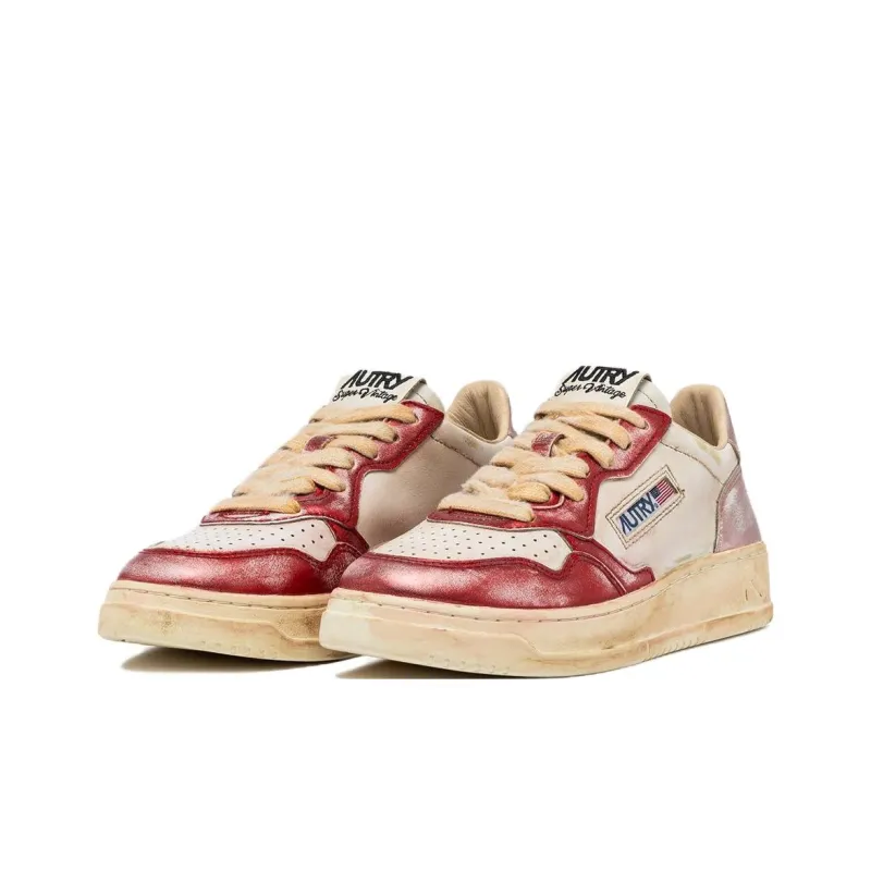 AUTRY Medalist Wear Resistant Low Top Skateboard Shoes Women's White Pink-2