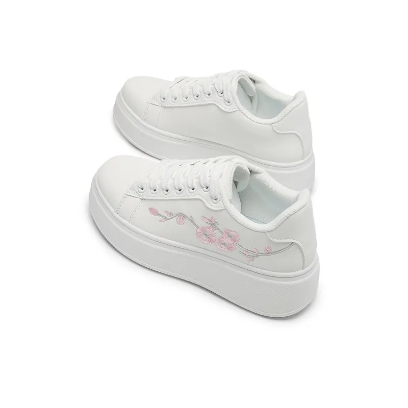 KATHRYN WILSON Durable Lightweight And Breathable Low Top Skateboard Shoes Women's White-3
