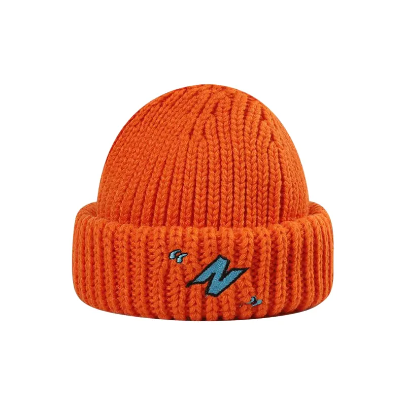 PLAN IN Beanies Unisex-8