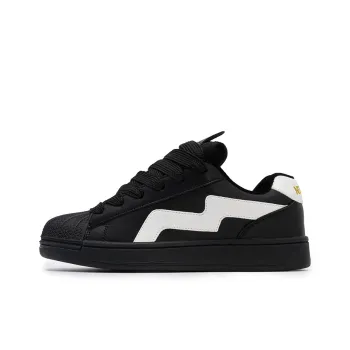 Little Red Man Coverage Warm Low Top Skateboard Shoes Women's Black