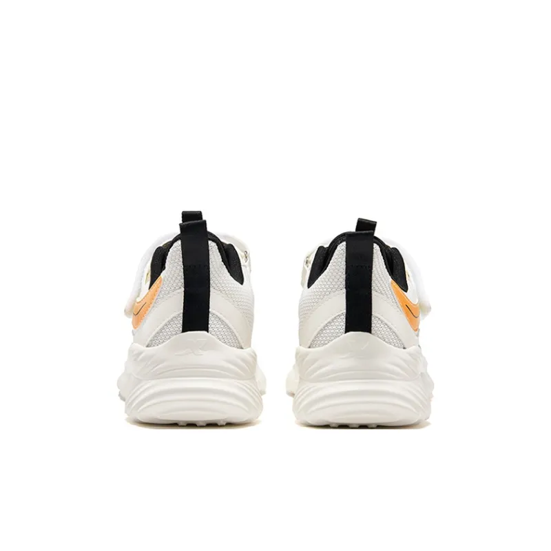 XTEP Anti Slip Wear Resistant Low Top Kids' Running Shoes Sail White Black Kids'-2