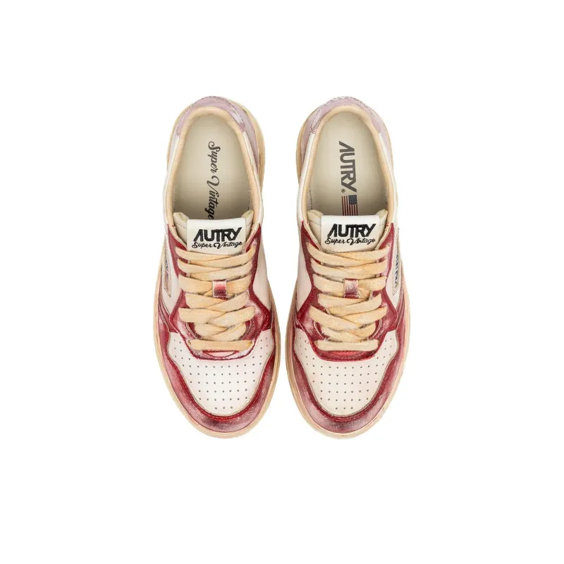 AUTRY Medalist Wear Resistant Low Top Skateboard Shoes Women's White Pink-3