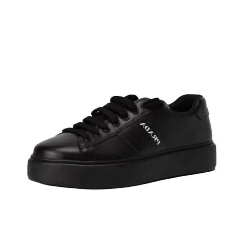 PRADA Low Top Skateboard Shoes Men's Black